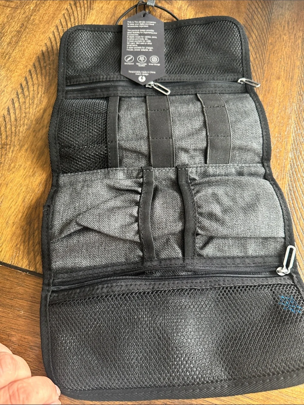 Folio Men's Electronic Accessories Organizer - Charcoal